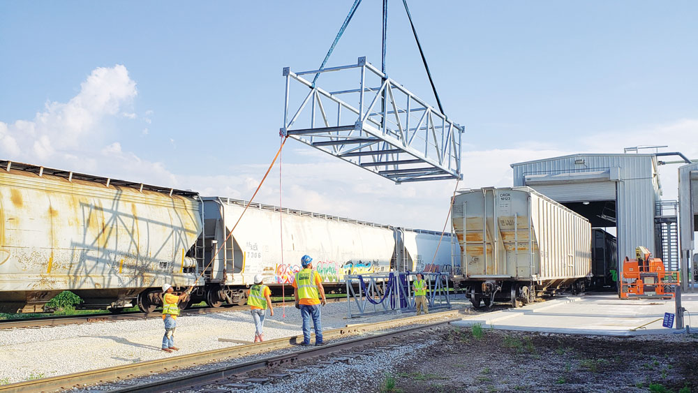 <b>A bridge is assembled as part of a rail unloading system installation project for Iowa Corn Processors, Inc., in Glidden, Iowa. Carl A. Nelson & Company was general contractor on this and other projects for ICP. </b>(CANCO photo by Chris Clark)<br>